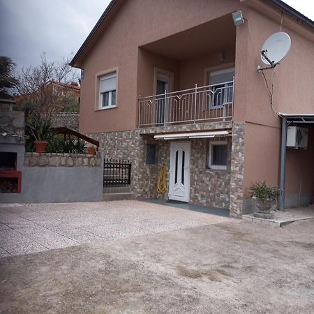 Apartman Dujmić Kornić Zewnętrze zdjęcie